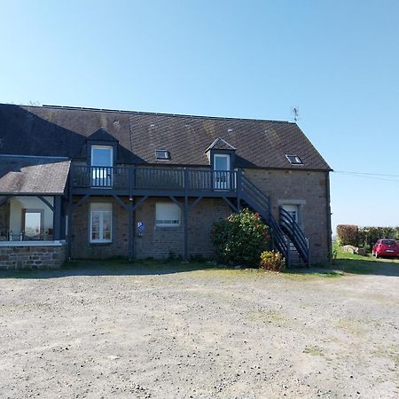Maison Face Au Mont Avec Exterieur Avranches Exterior foto